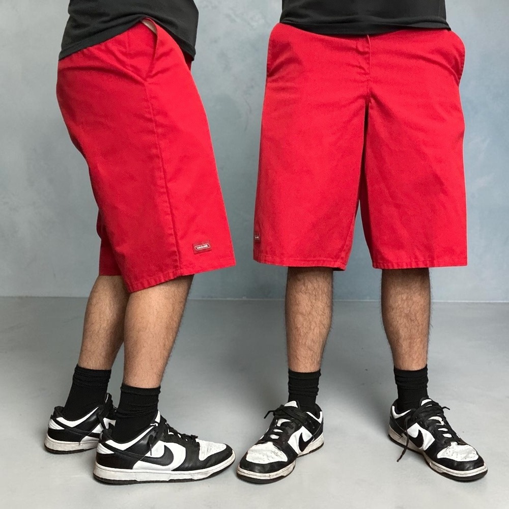 Dickies Red Baggy Skater Work Shorts Y2K Streetwear Size 32